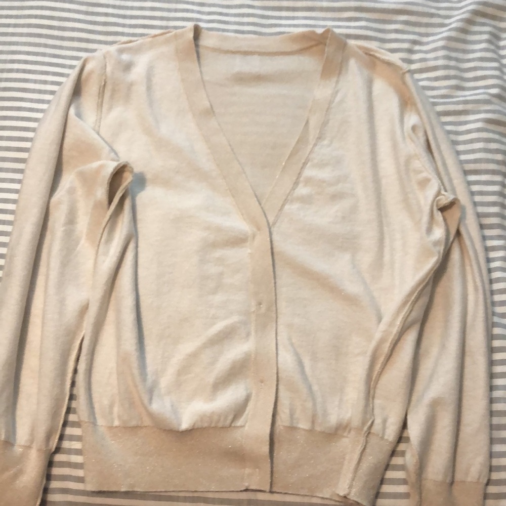 Sweater - Picture 8 of 9